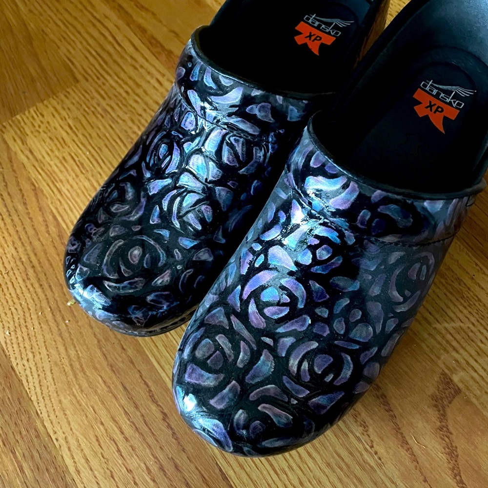 Dansko xp professional women’s clogs